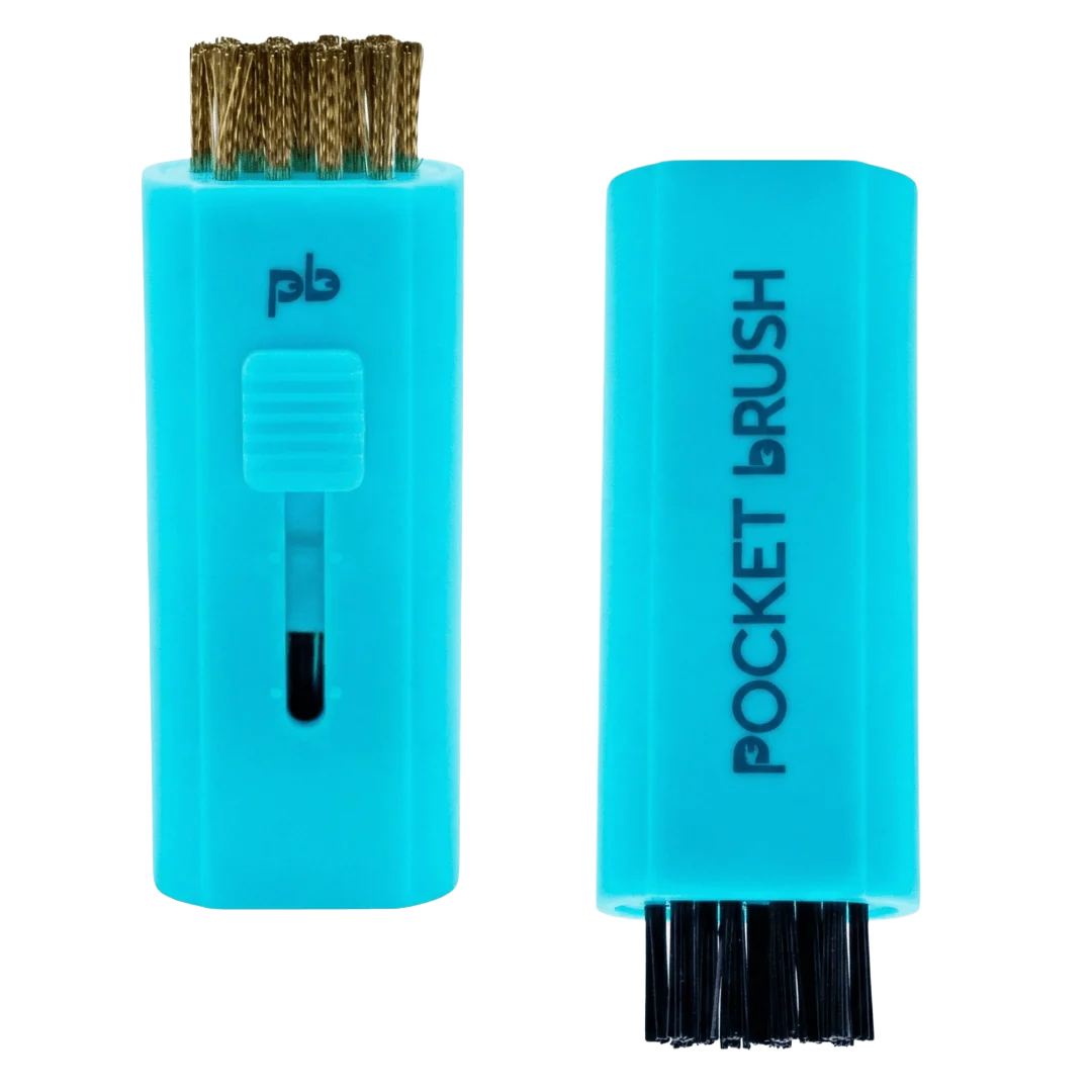 Pocket Brush 2-Sided Mini Club Brush