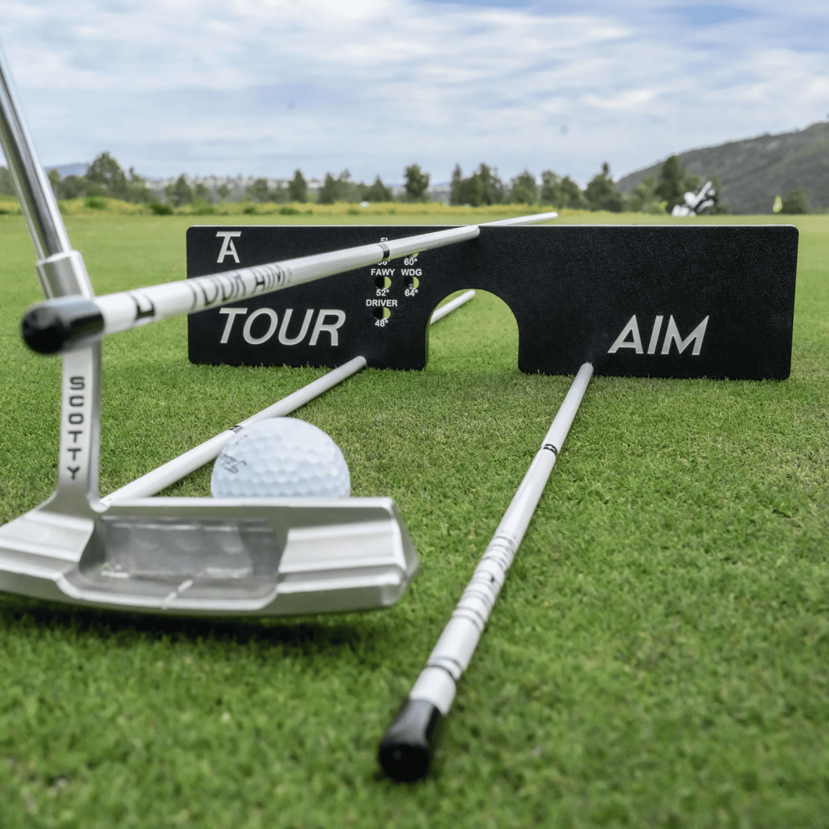 Tour Aim 2.0 with Alignment Sticks and Headcover